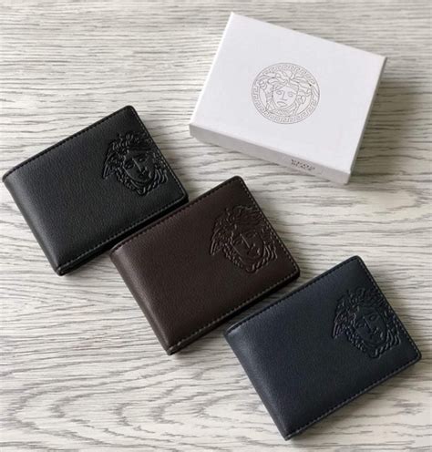 cartera de hombre versace|Carteras Versace para Hombre.